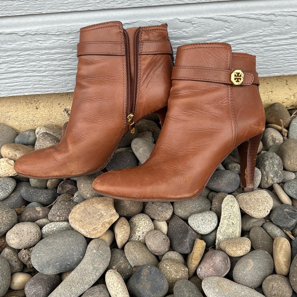 Tory Burch Bristol Ankle Boots Tan Camel Leather bootys Sz 9 1/2